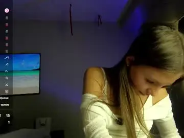 Chaturbate Live Sex Cam of afterdarkartist