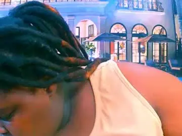 Chaturbate Free Live Porn of ebonyhotbuns4u2luv