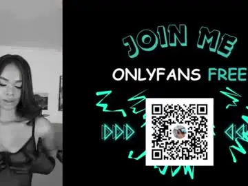 Chaturbate Live Sex Cam of camilitasu