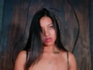Chaturbate Nude Webcam of sharlottjoness