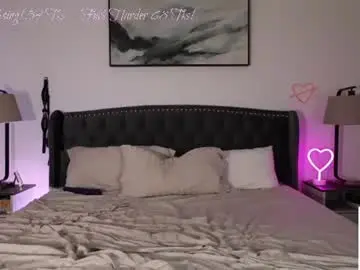 Chaturbate Sex Cam of ari_lovexo