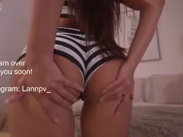 Chaturbate Live Sex of lanie__