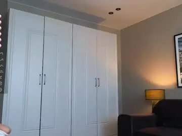Chaturbate Watch Live Sex Cams of brightrays__