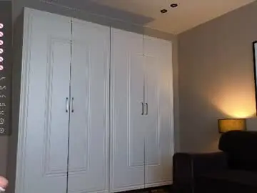 Chaturbate Watch Live Sex Cams of brightrays__