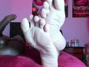 Chaturbate Free Live Porn of alissontattoo