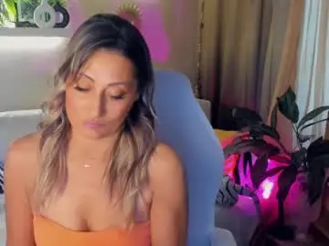 Chaturbate Live Sex of sarahholly