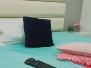 Chaturbate Best live sex cam show of isabellaa_reyess