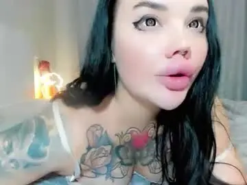 Chaturbate Nude Webcam of aira_vi