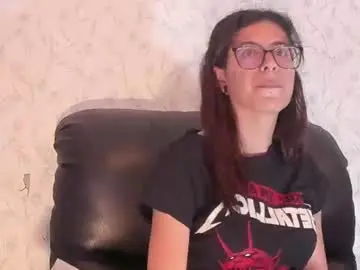 Chaturbate Best live sex cam show of emily_loperaa