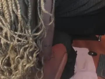 Chaturbate Best live sex cam show of yayahilton