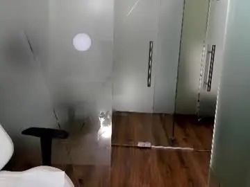 Chaturbate Live Sex Cam of anyarayne