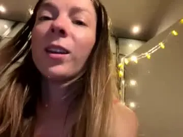 Chaturbate Live Porn of lil_uff