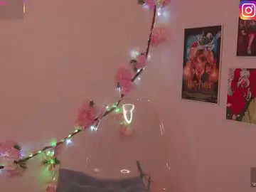 Chaturbate Adult Webcam of moon_eyess