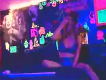 Chaturbate Watch Live Sex Cams of kjs_daddy123