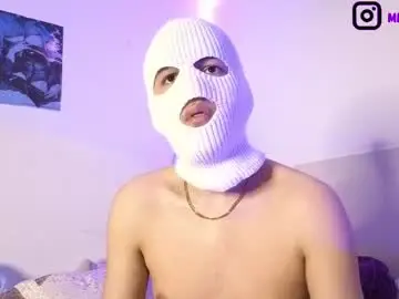 Chaturbate Free Porn Cam of mia_tylor01