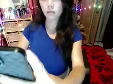 Chaturbate Live Sex of pretty_petite_asian143