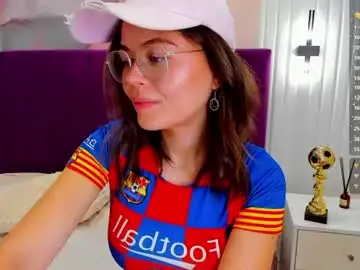 Chaturbate Free Porn Cam of kelly_cuutie