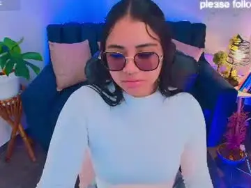 Chaturbate Live Sex Cam of miiaa7_