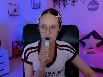 Chaturbate Free Live Porn of mona_cloud