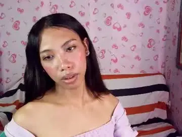 Chaturbate Adult Video Chat of queen_gia