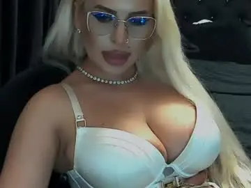 Chaturbate Private Sex Chat of lovelyblondyxxx