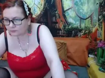 Chaturbate Sex Cam of dyannelovee