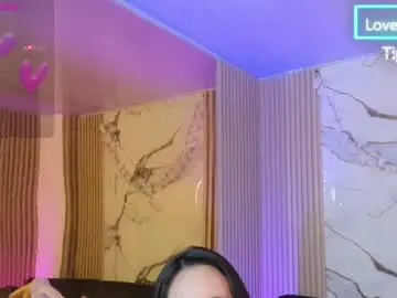Chaturbate Live Sex Cam of athenaa_tay