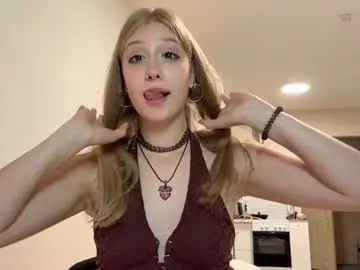 Chaturbate Free Porn Cam of sabinecarrithers