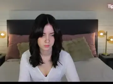 Chaturbate Free Porn Cam of alex__shine