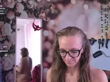 Chaturbate Free Porn Cam of jesica_moon_peachyy