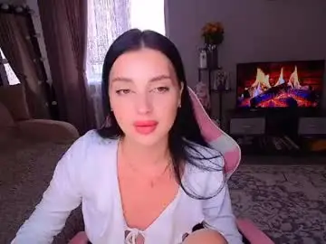 Chaturbate Nude Webcam of princessamira1