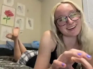 Chaturbate Live Sex of itshallie