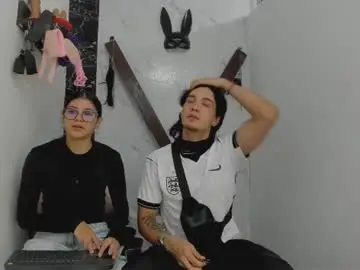 Chaturbate Live Sex Cam of serenaluna19