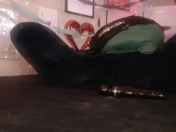 Chaturbate Nude Webcam of milf_lacey