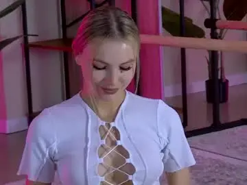 Chaturbate Live Porn of yungtessa