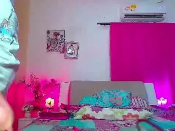Chaturbate Watch Live Sex Cams of kendra_love31