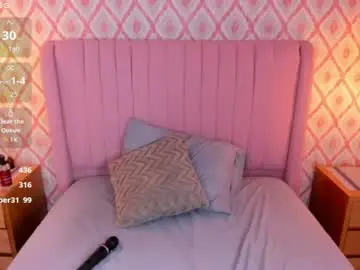 Chaturbate Live Sex Cam of jessi_jones1