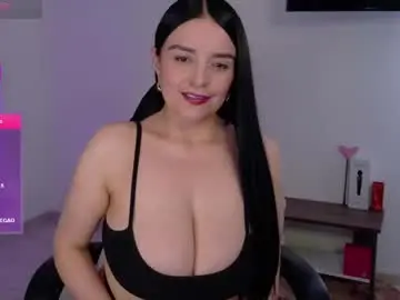 Chaturbate Best live sex cam show of victoriahot_23