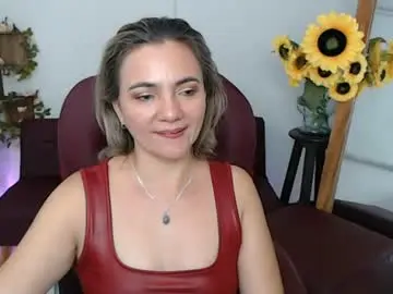 Chaturbate Sex Cam of rebeca_milf