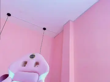 Chaturbate Free Porn Cam of isabella_mendez_1