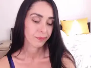 Chaturbate Free Porn Cam of brunettgirl_