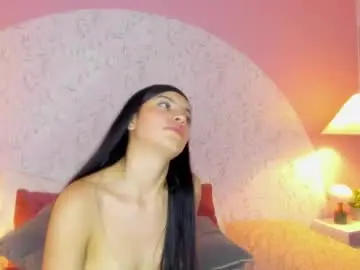 Chaturbate Live Sex Cam of lily__10