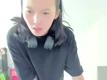 Chaturbate Live Sex Cam of ailey_chao