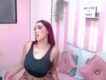 Chaturbate Sex Cam of shantal_luw