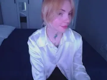 Chaturbate Live Sex Cam of annetenet