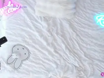 Chaturbate Live Sex Cam of uwuxo
