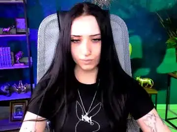 Chaturbate Best live sex cam show of monicalowes