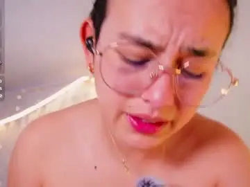 Chaturbate Best live sex cam show of hawaiibliss