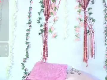 Chaturbate Best live sex cam show of ivonnybon