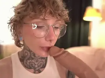 Chaturbate Free Live Porn of fuckingtoy_